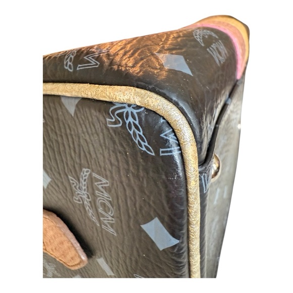 Vintage MCM Visetos Princess Lion Black Boston Bag, Limited Edition - Picture 8 of 14